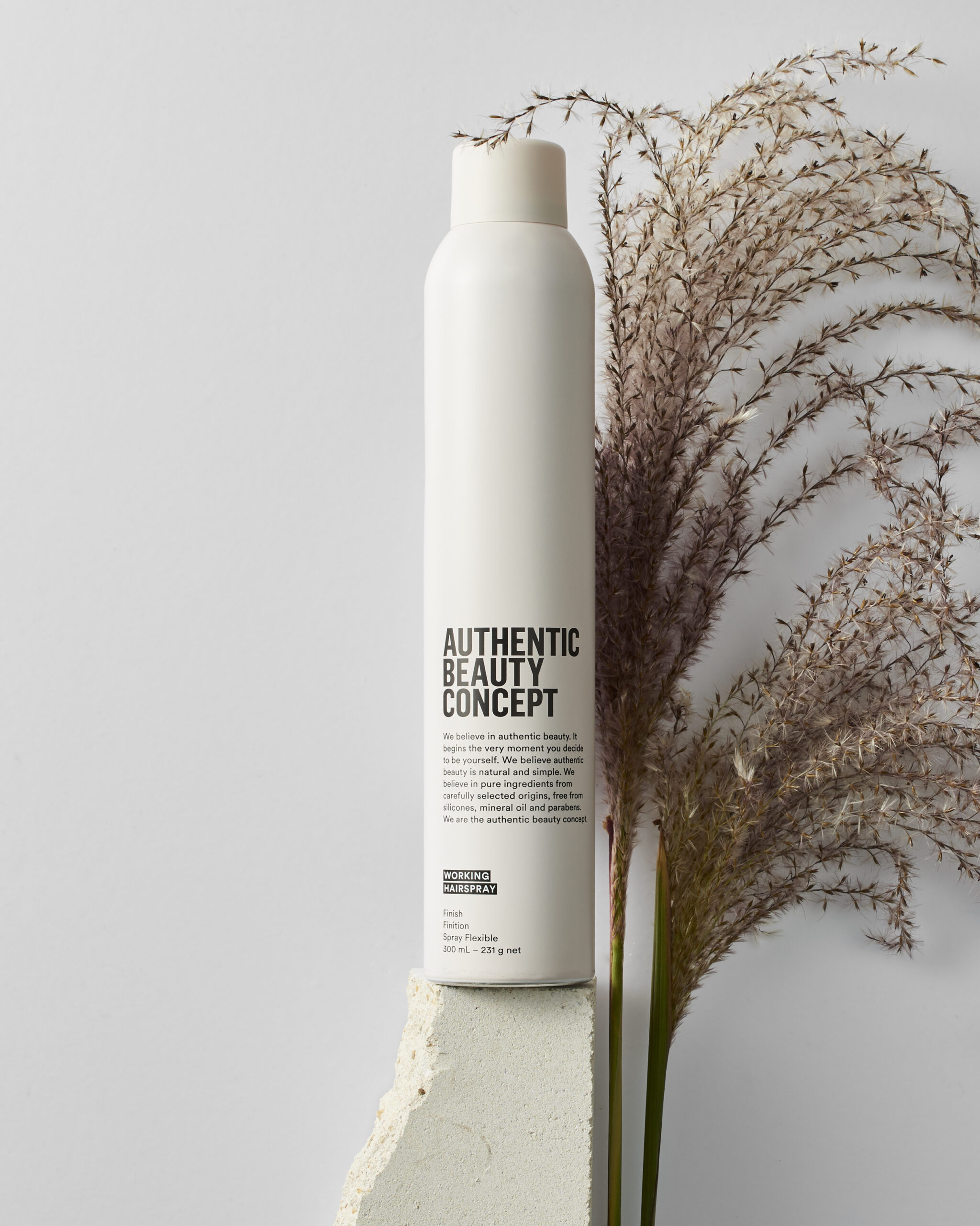 Authentic Beauty Concept Working Hairspray 300ml - Image 2