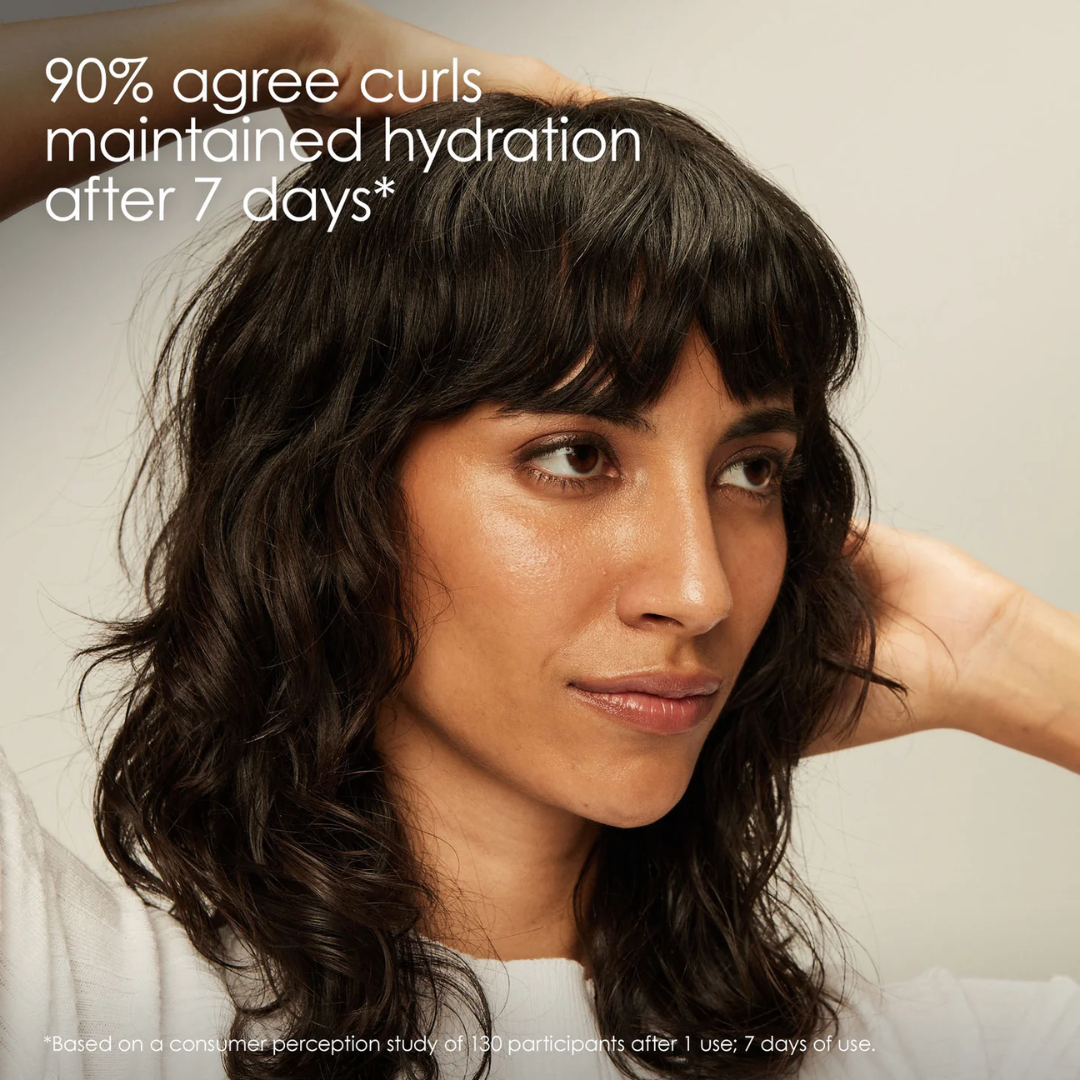 Olaplex No.10 Bond Shaper™ Curl Defining Gel 200ml - Image 3