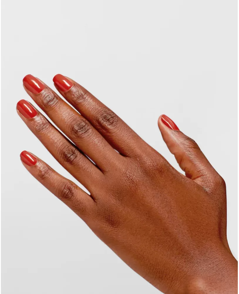 O⋅P⋅I Infinite Shine Knock 'Em Red 15ml - Image 2